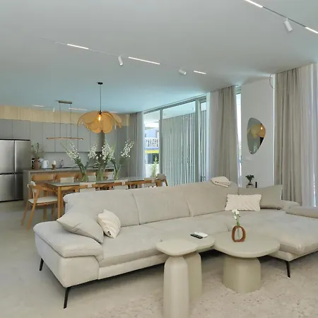 Luxury La Casa With Heated Pool And Sauna Bibinje