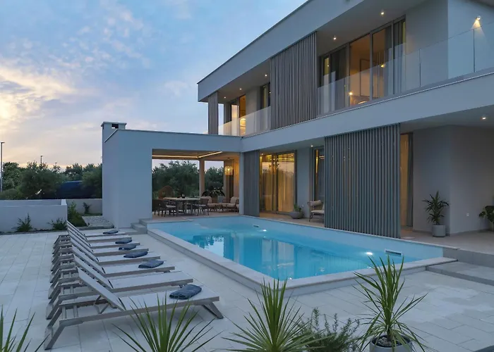Villa Luxury La Casa With Heated Pool And Sauna *