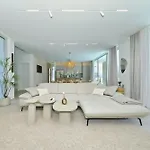 فيلة Luxury La Casa With Heated Pool And Sauna *