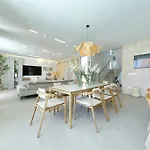 فيلة Luxury La Casa With Heated Pool And Sauna *