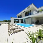 Luxury La Casa With Heated Pool And Sauna *