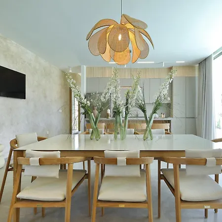 Villa Luxury La Casa With Heated Pool And Sauna *