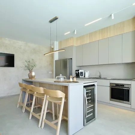 Luxury La Casa With Heated Pool And Sauna * Bibinje