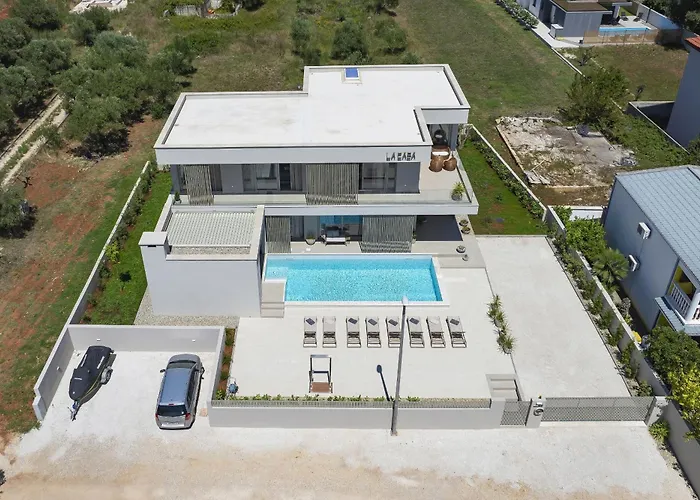Luxury La Casa With Heated Pool And Sauna Villa Bibinje