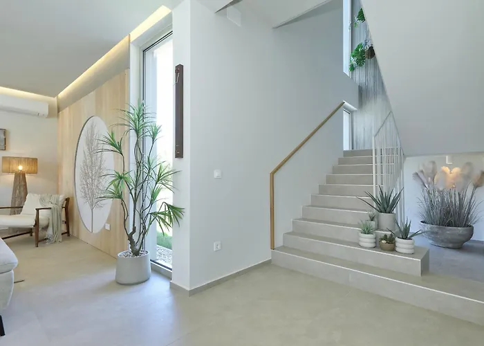 Luxury La Casa With Heated Pool And Sauna ビビニェ