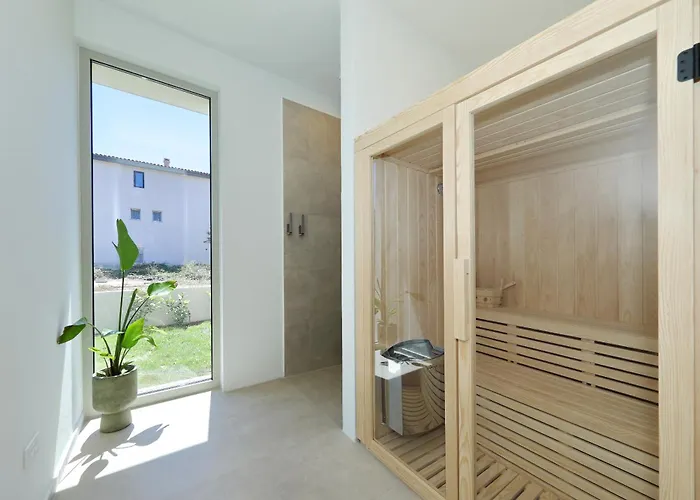ヴィラ Luxury La Casa With Heated Pool And Sauna