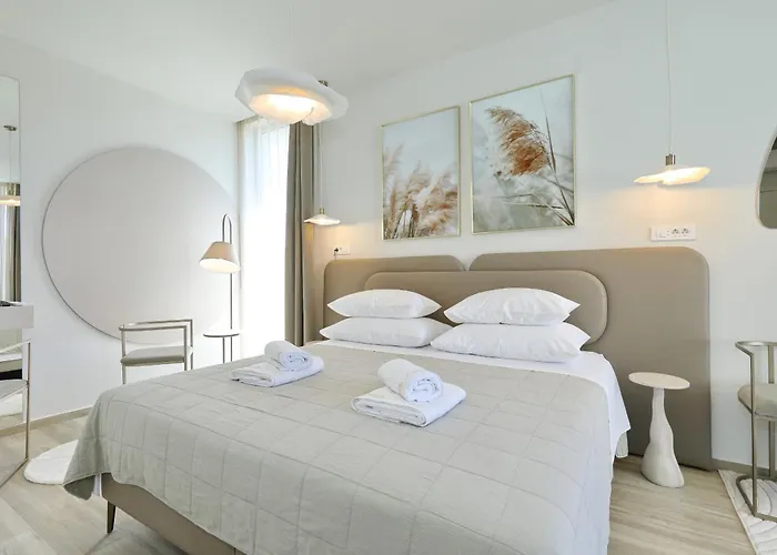 Luxury La Casa With Heated Pool And Sauna ヴィラ
