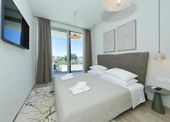 Luxury La Casa With Heated Pool And Sauna * Bibinje
