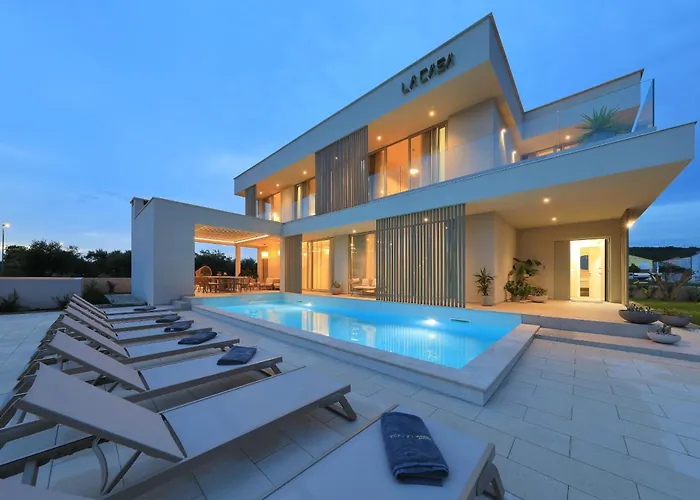 Luxury La Casa With Heated Pool And Sauna * Bibinje